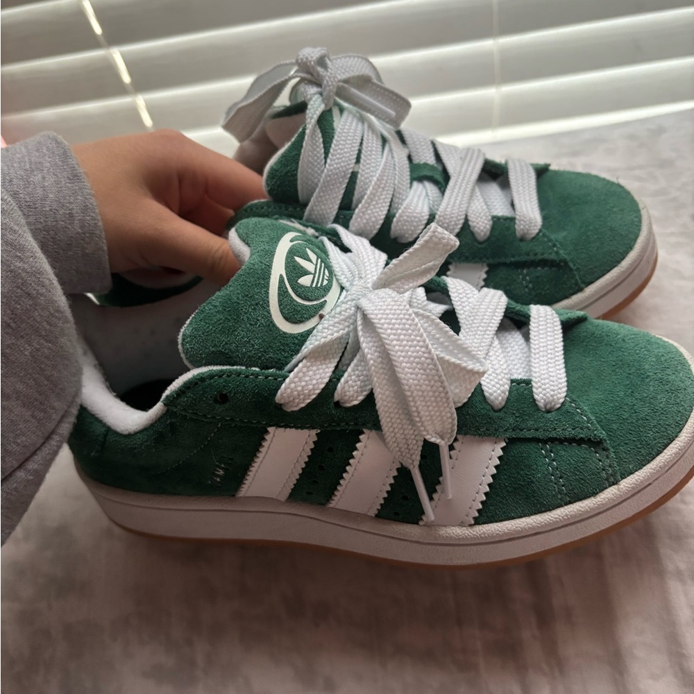 Green campus adidas